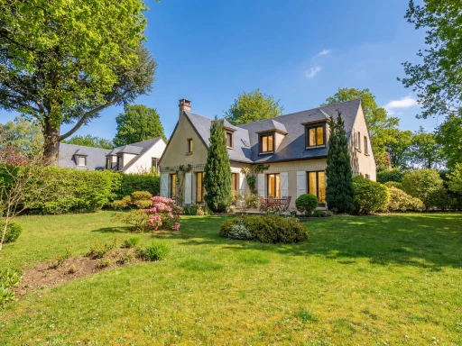 Maison 8 pièces 200 m²