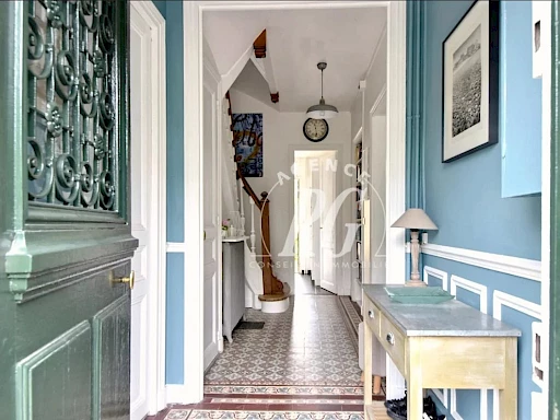 Maison 7 pièces 140 m²