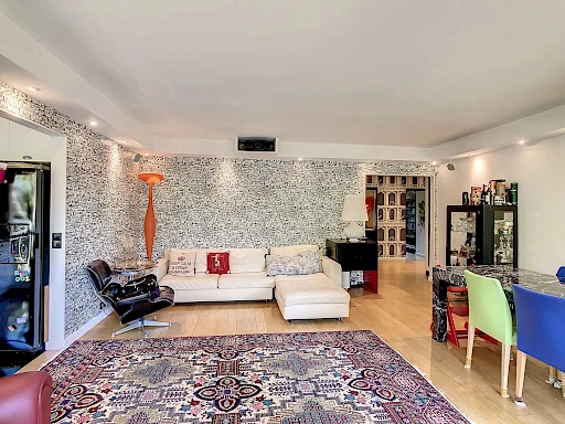 Appartement 5 pièces 111,02 m²