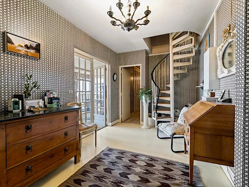 Appartement 6 pièces 144 m²