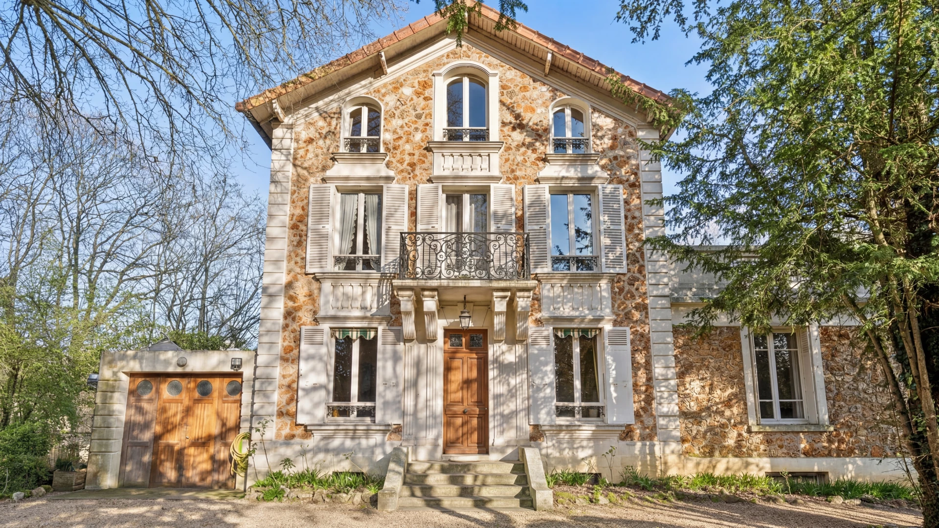 Villa 8 pièces 160 m²